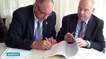Firma del nuovo statuto