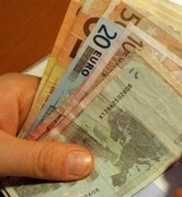 aumento della tassa sui rifiuti