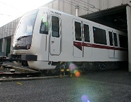 CAF -  il nuovo treno della Metro B 
