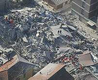 l'Aquila citt� distrutta  
